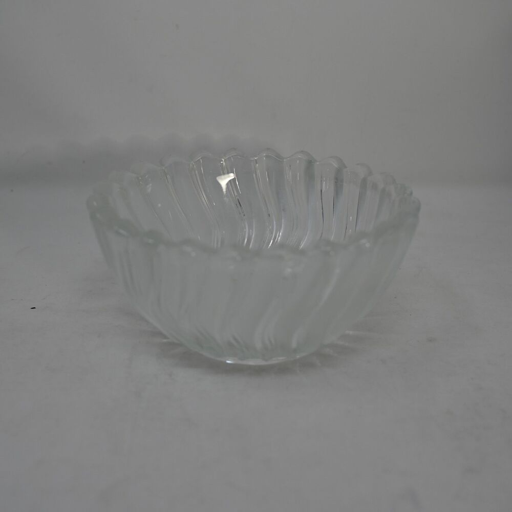 Vintage Fostoria Colony Clear Glass Swirl Bowl Scalloped Rim 6" USA